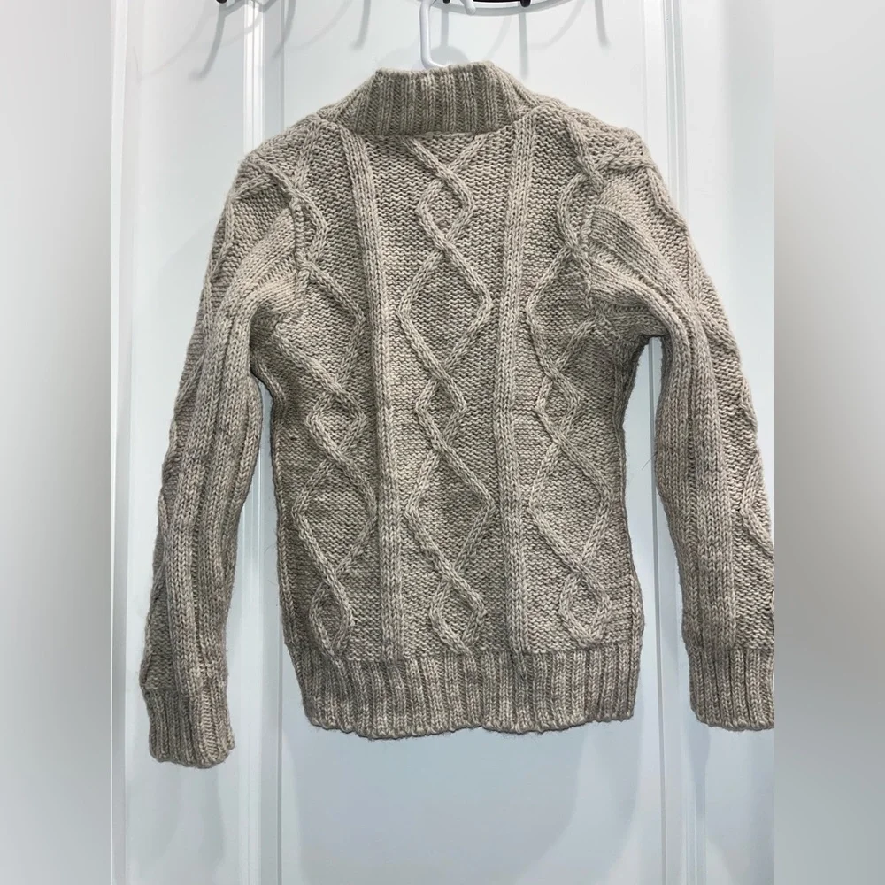 Laundromat women’s Wool Cable Knit Sweater - Picture 2 of 4